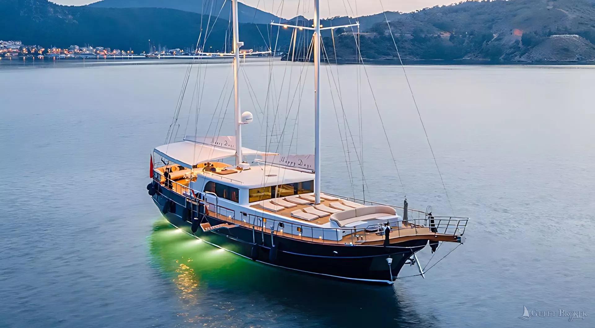 Gulet Happy Days