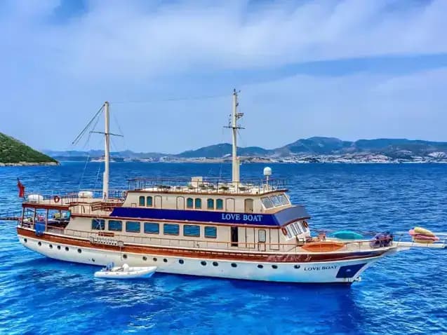Gulet Love Boat