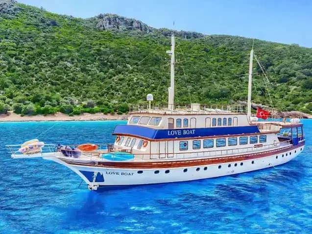 Gulet Love Boat
