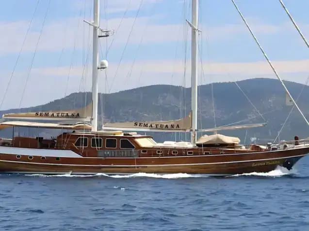 Gulet Sema Tuana
