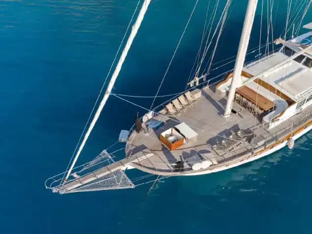 Gulet Larin Su
