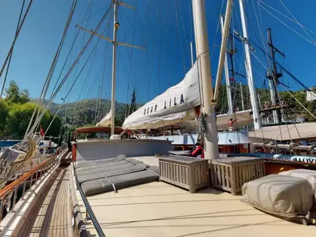 Gulet Dear Lila
